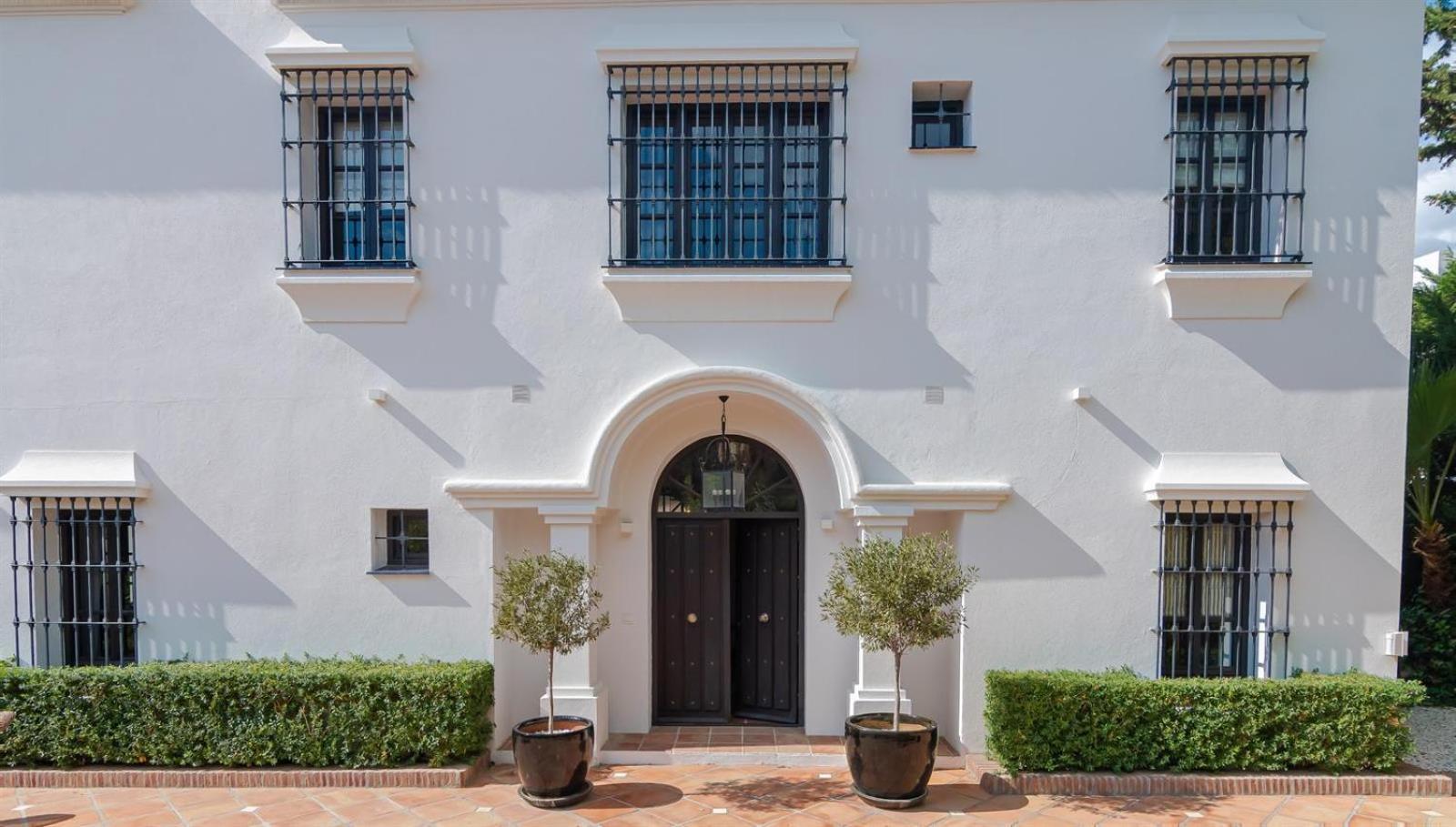Willa Luxury In Golden Mile
