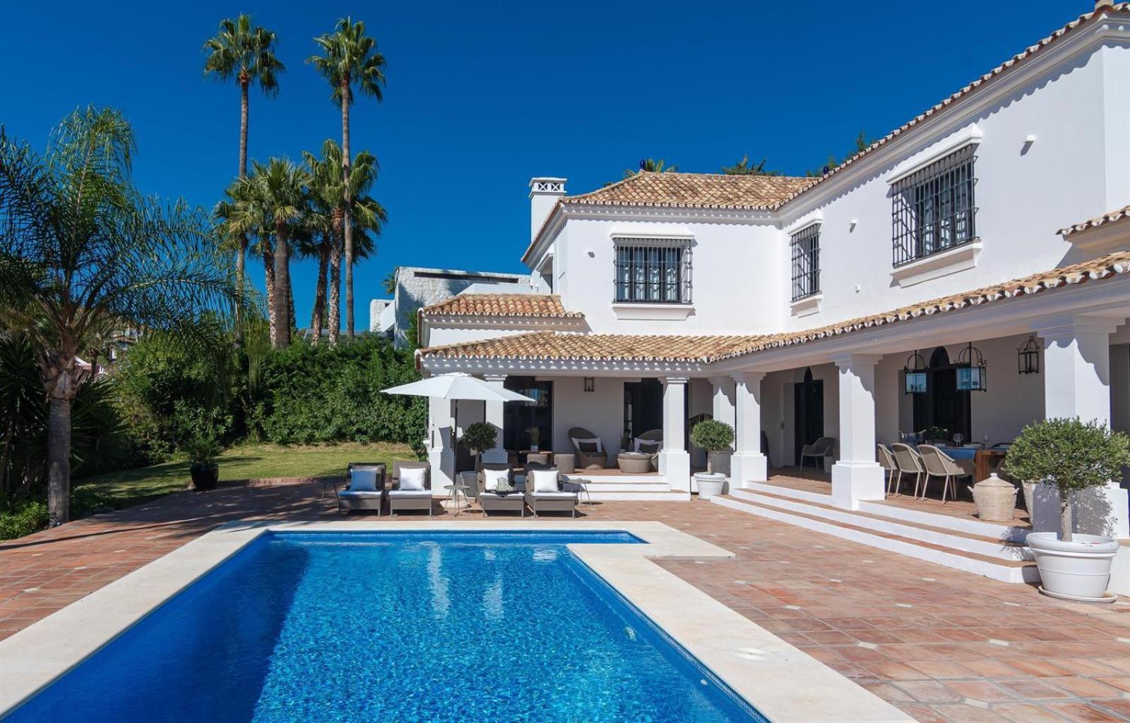 Luxury In Golden Mile Willa *