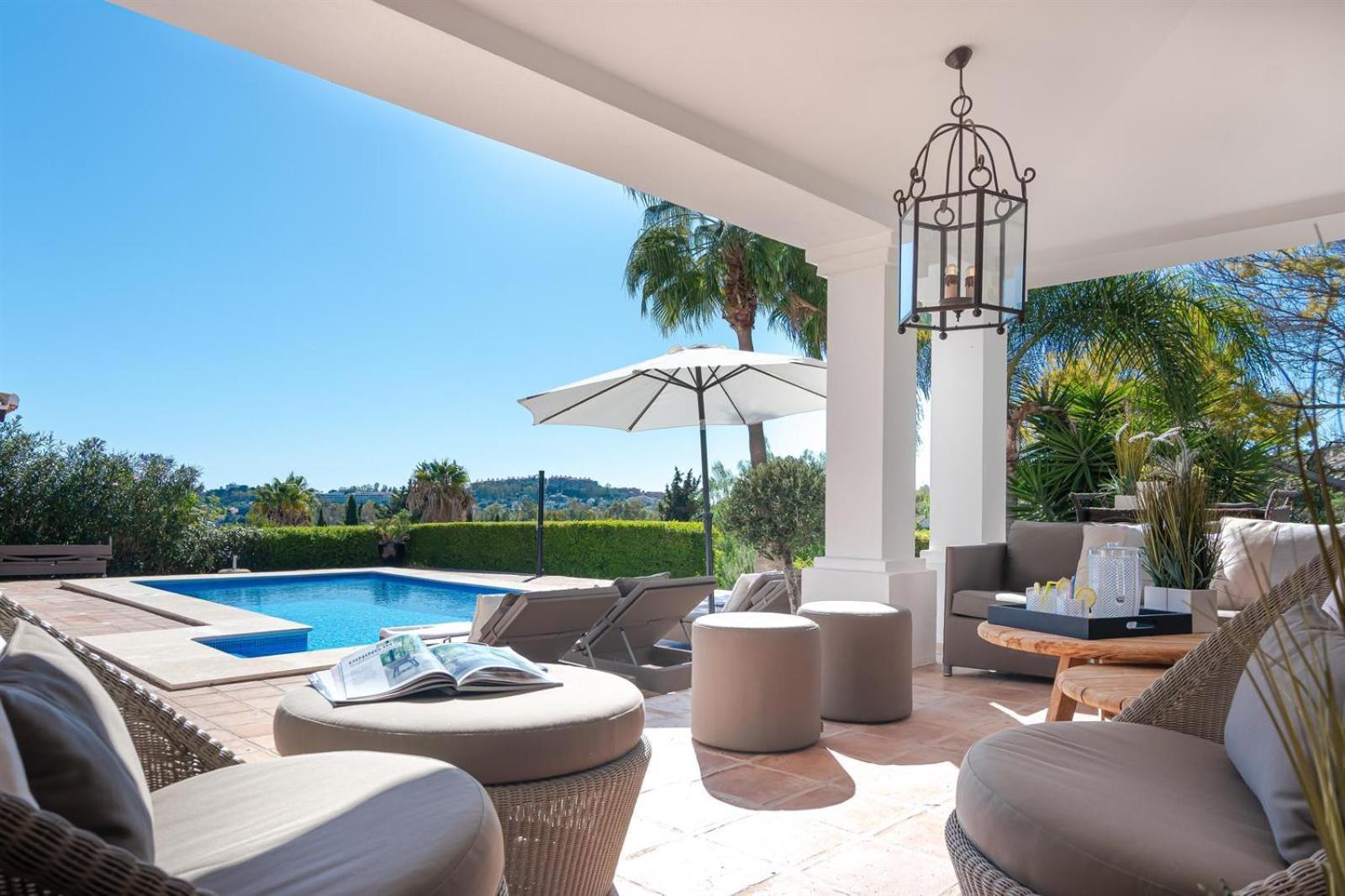 Luxury In Golden Mile Willa *